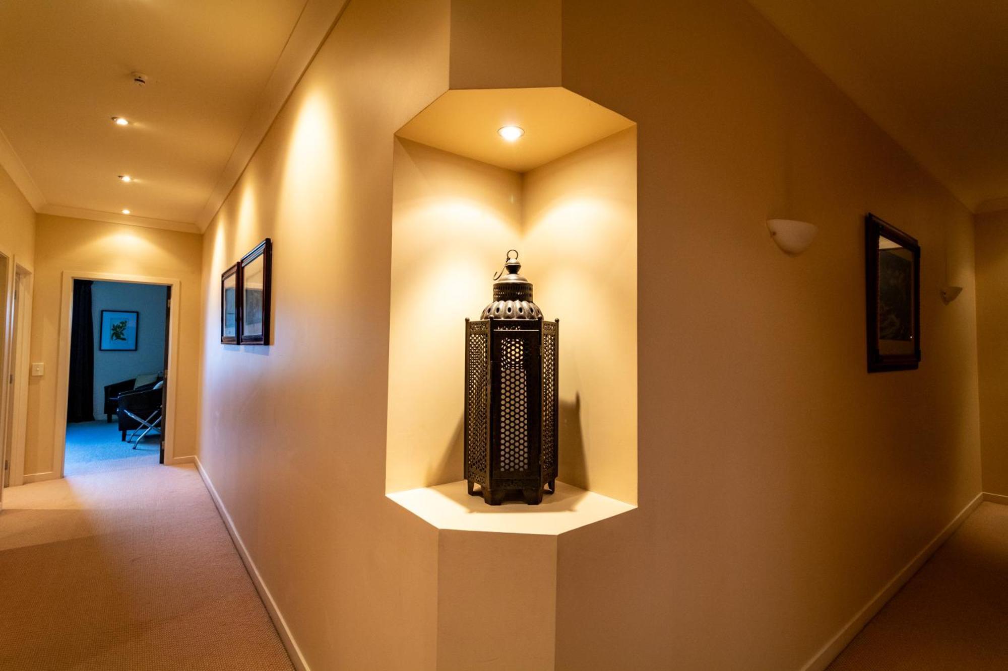 Large Luxury Apartment Located Right In Town Lago Lago Taupo Exterior foto